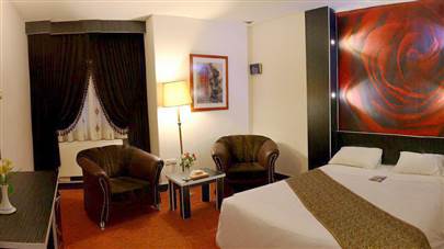 اتاق دو تخته دبل هتل پارسیان عالی قاپو اصفهان